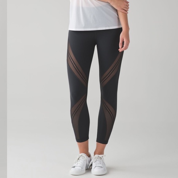 Lululemon High Times Metta - Picture 2 of 4